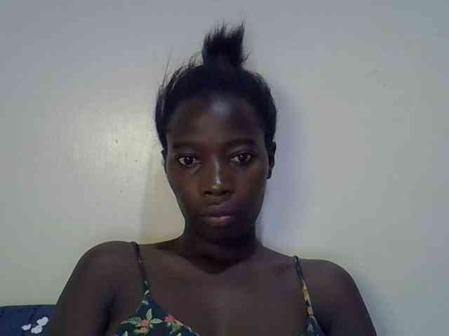 miss-vibes webcam