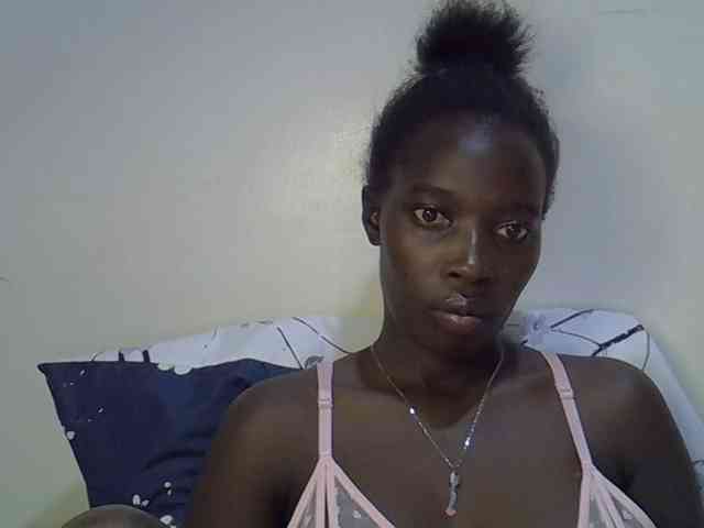 miss-vibes webcam