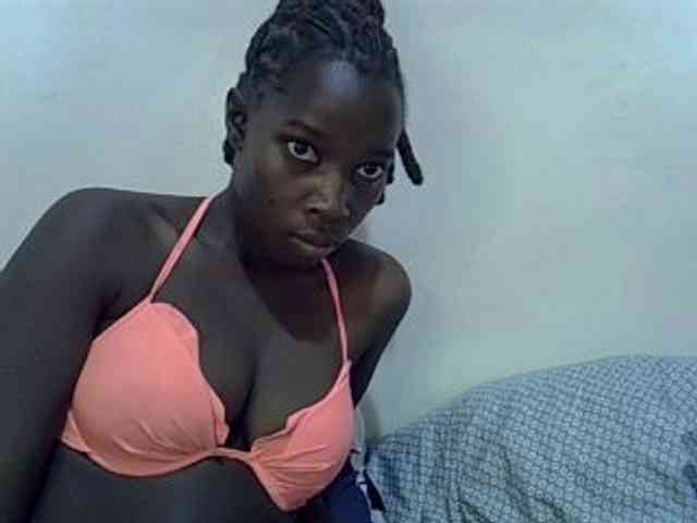 miss-vibes webcam