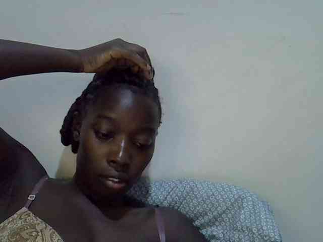 miss-vibes webcam