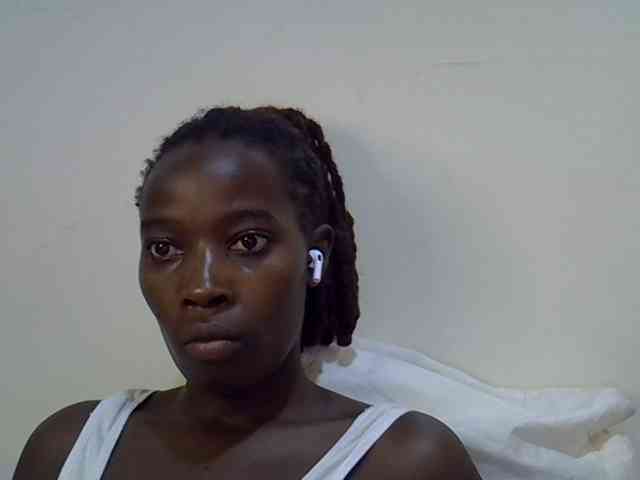 miss-vibes webcam