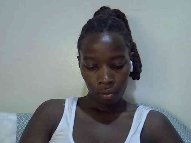miss-vibes webcam