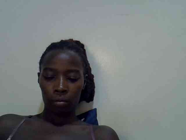 miss-vibes webcam