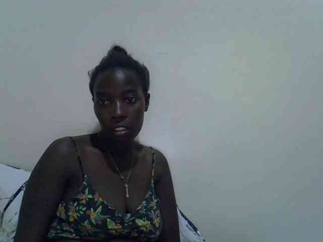 miss-vibes webcam