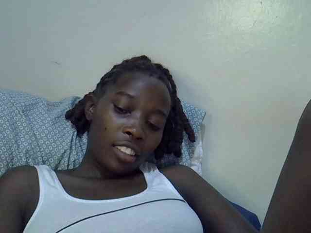 miss-vibes webcam