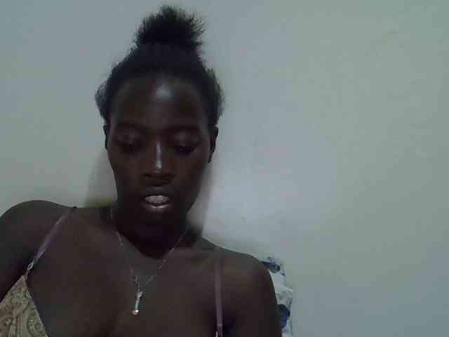 miss-vibes webcam
