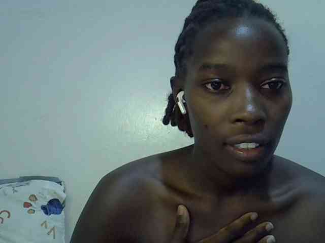 miss-vibes webcam