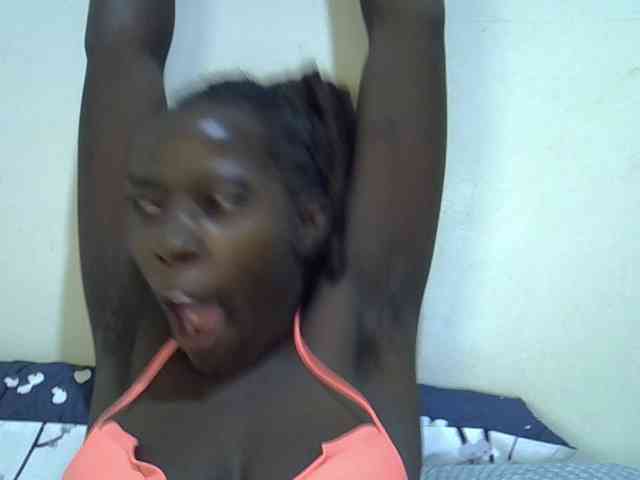 miss-vibes webcam