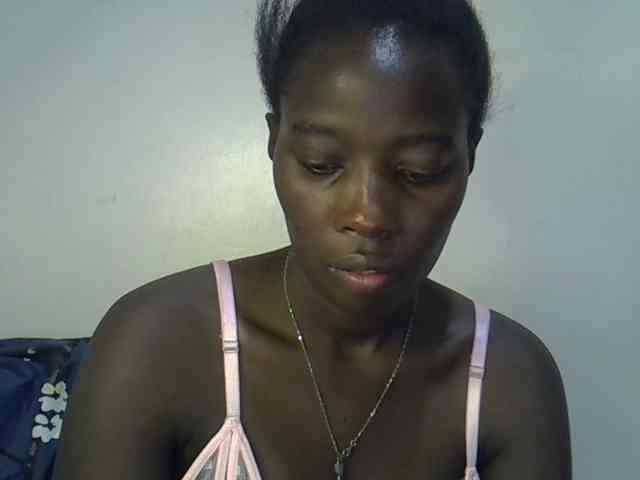 miss-vibes webcam