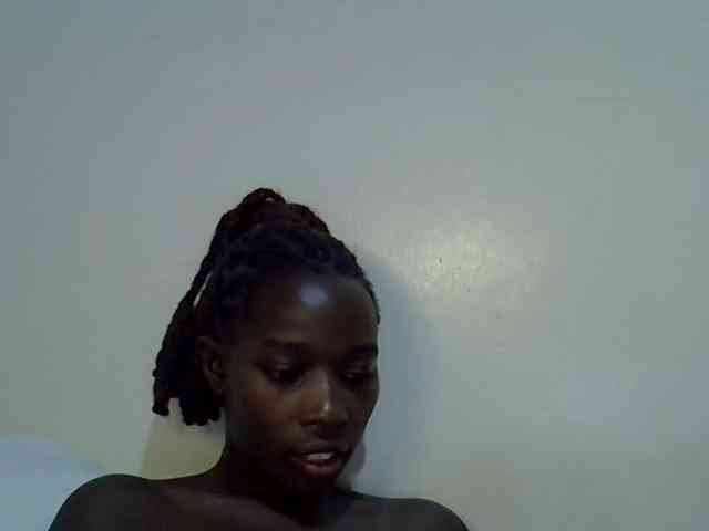 miss-vibes webcam