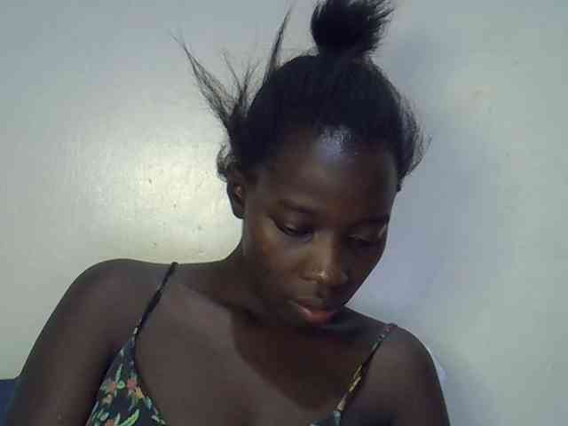 miss-vibes webcam