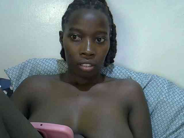 miss-vibes webcam