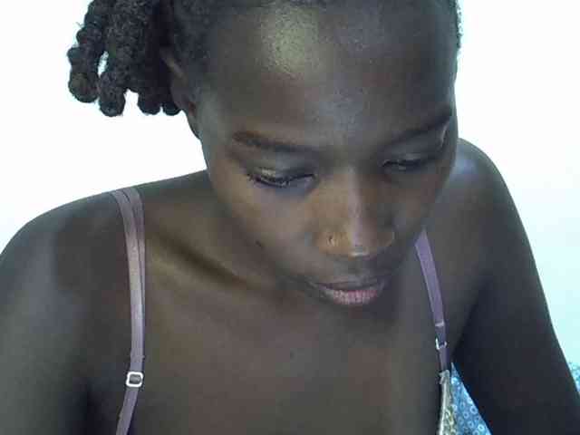 miss-vibes webcam