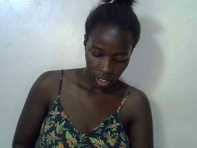 miss-vibes webcam