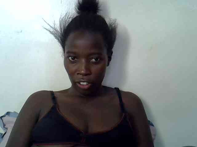 miss-vibes webcam