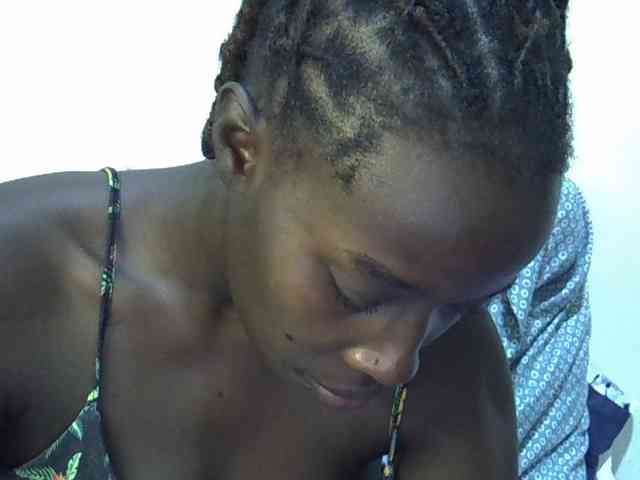 miss-vibes webcam