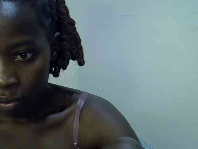 miss-vibes webcam