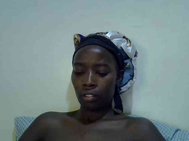 miss-vibes webcam