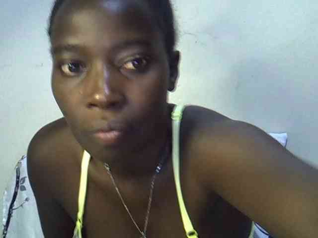 miss-vibes webcam
