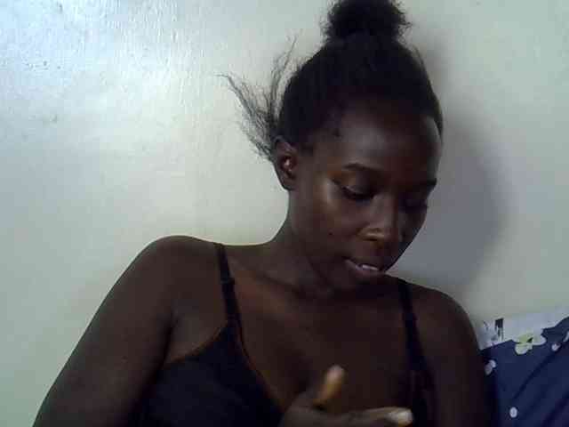 miss-vibes webcam