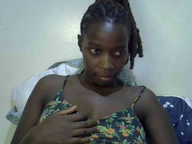 miss-vibes webcam