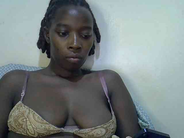 miss-vibes webcam