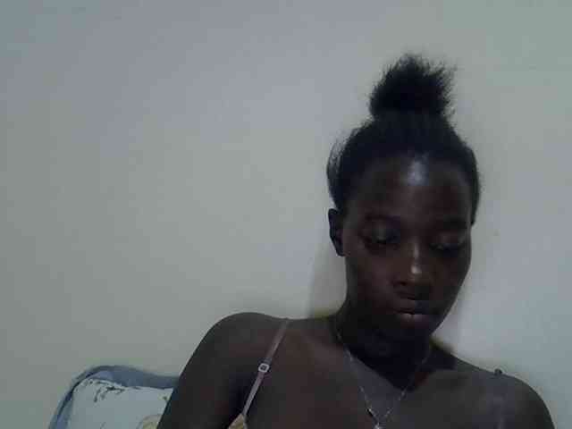 miss-vibes webcam