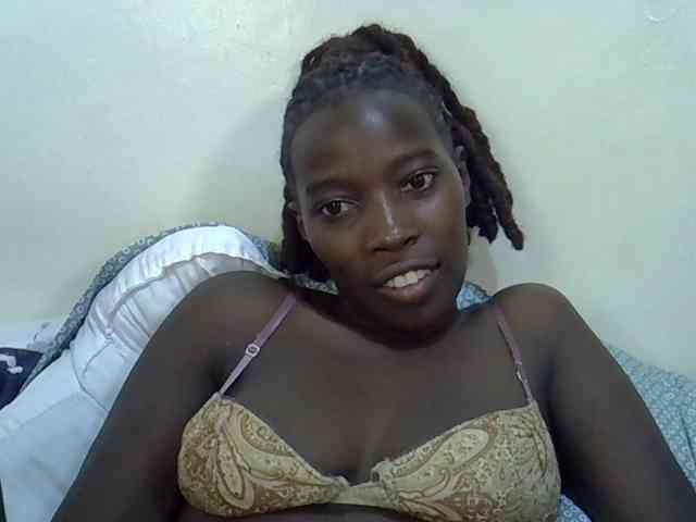 miss-vibes webcam