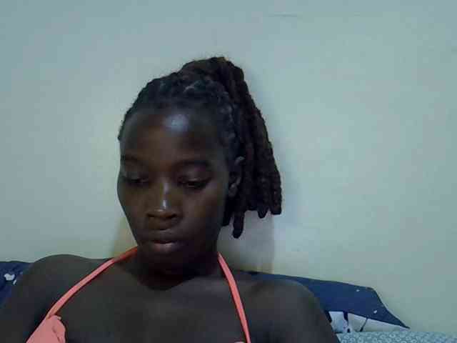 miss-vibes webcam