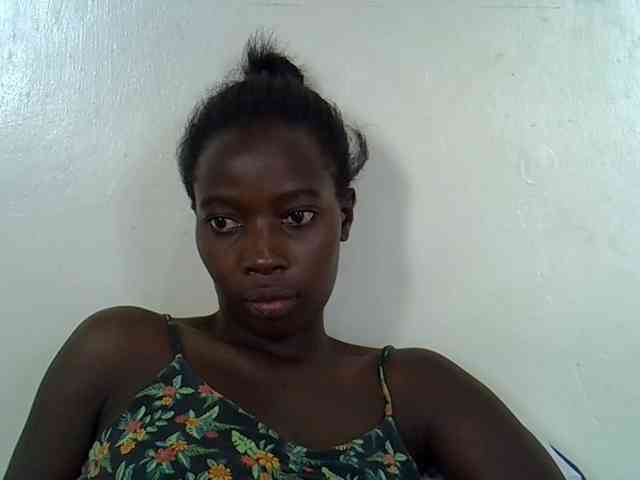 miss-vibes webcam