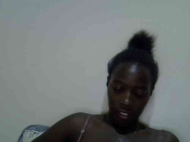 miss-vibes webcam