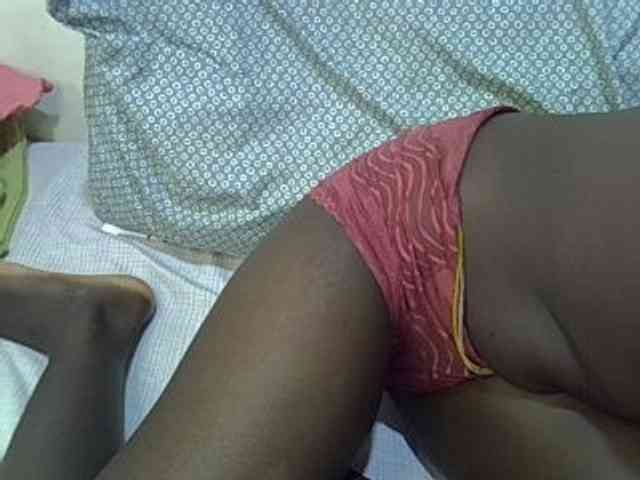 miss-vibes webcam