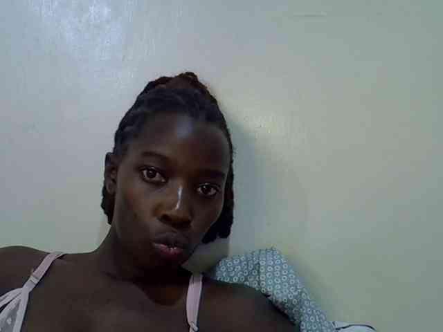 miss-vibes webcam