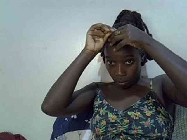 miss-vibes webcam