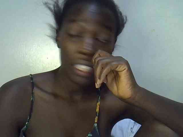 miss-vibes webcam
