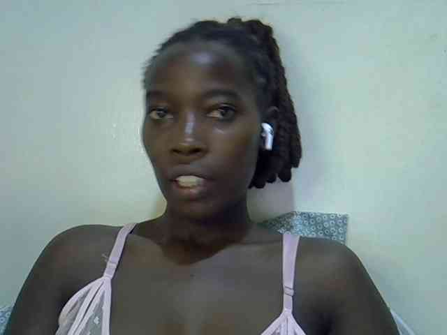 miss-vibes webcam