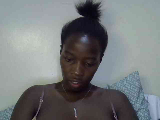 miss-vibes webcam