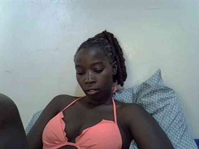miss-vibes webcam
