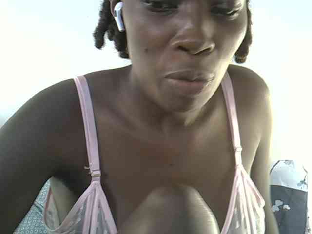 miss-vibes webcam