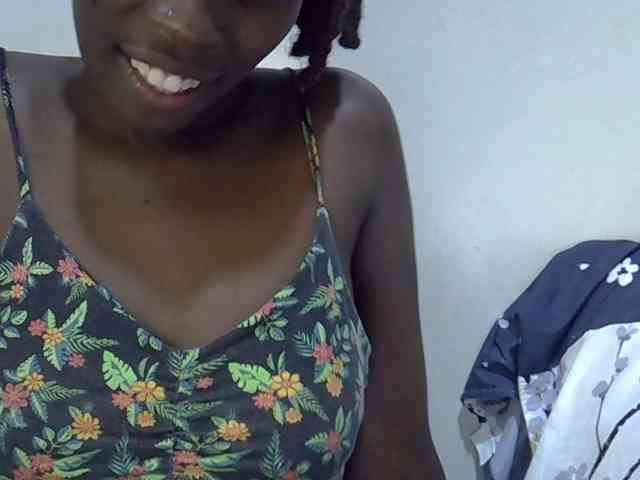 miss-vibes webcam