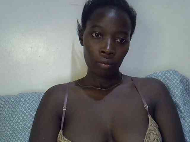 miss-vibes webcam