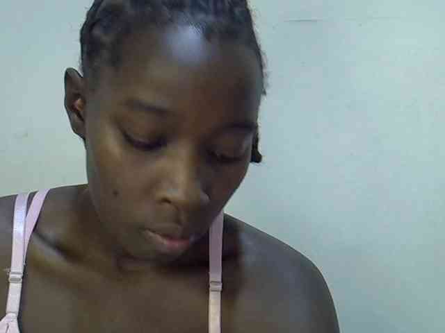 miss-vibes webcam