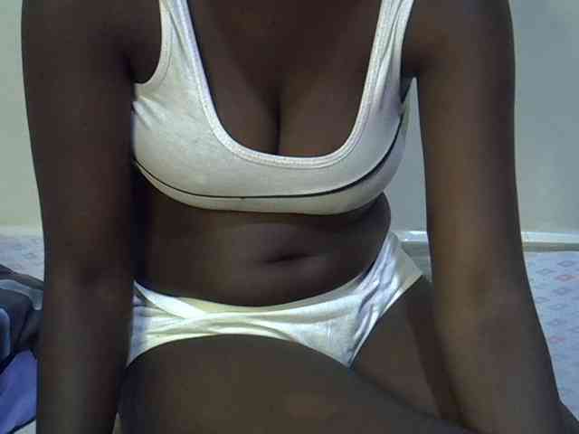 miss-vibes webcam