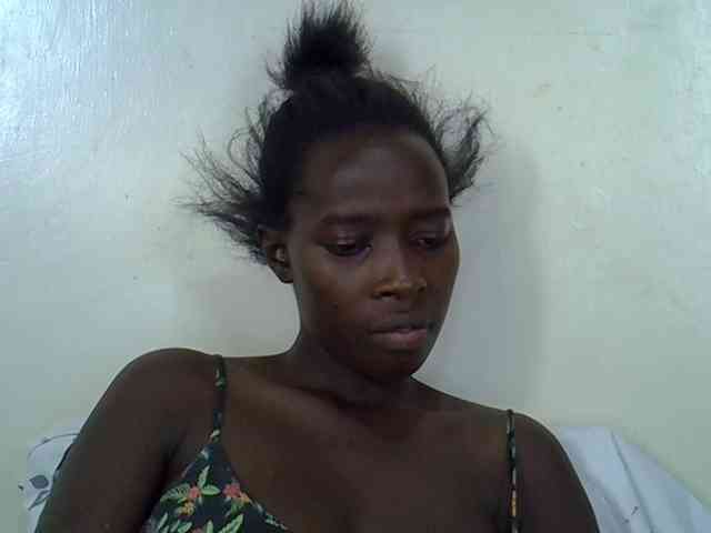 miss-vibes webcam