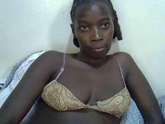 miss-vibes webcam