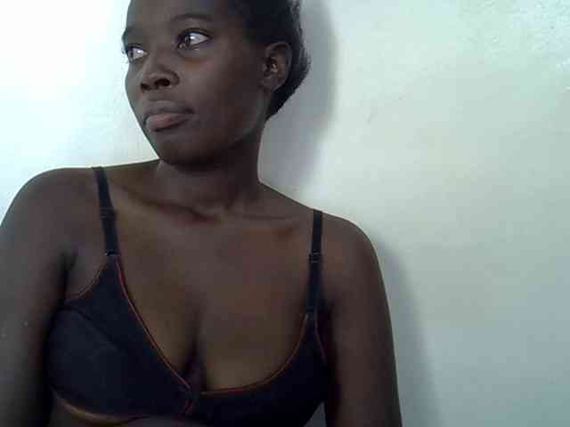 miss-vibes webcam