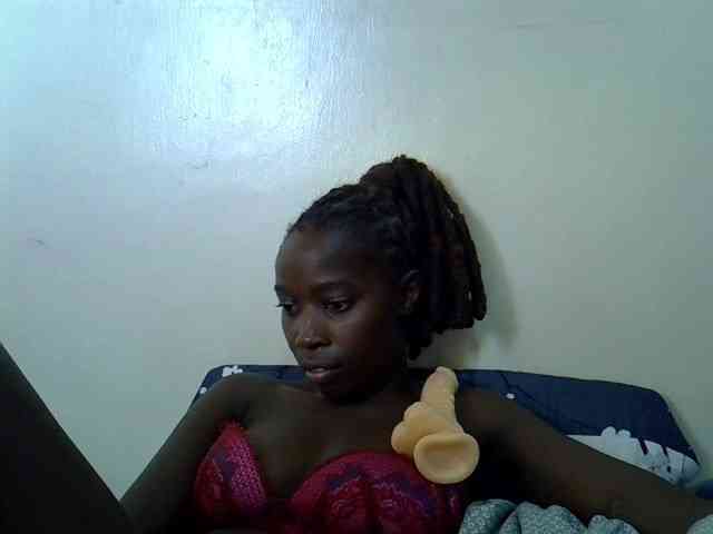 miss-vibes webcam