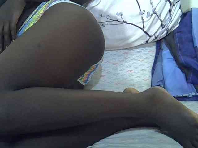 miss-vibes webcam