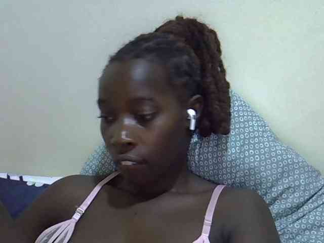 miss-vibes webcam