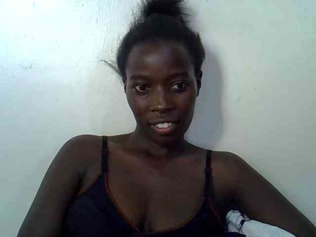 miss-vibes webcam